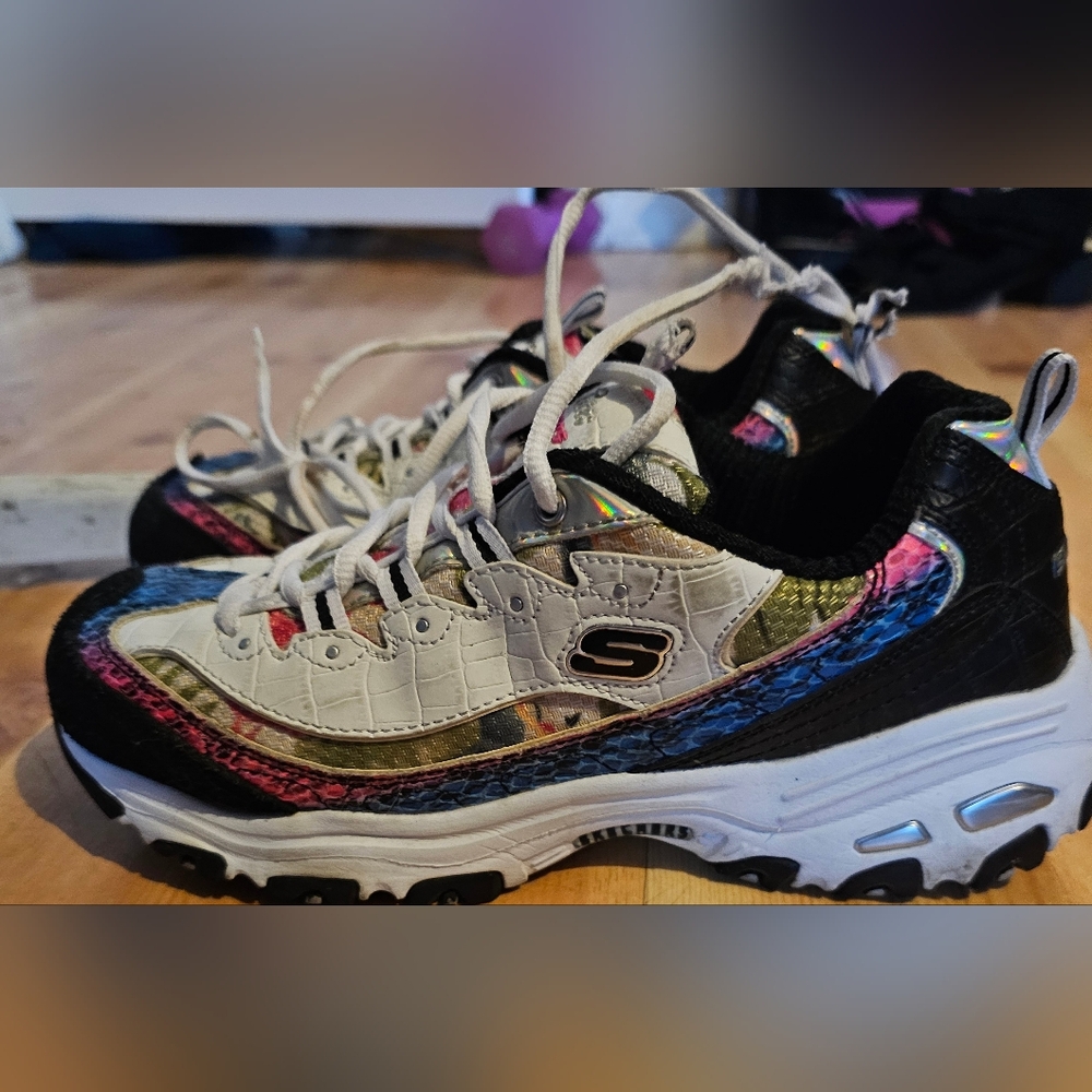 Skechers D'Lites White and Mulitcolored Sneakers